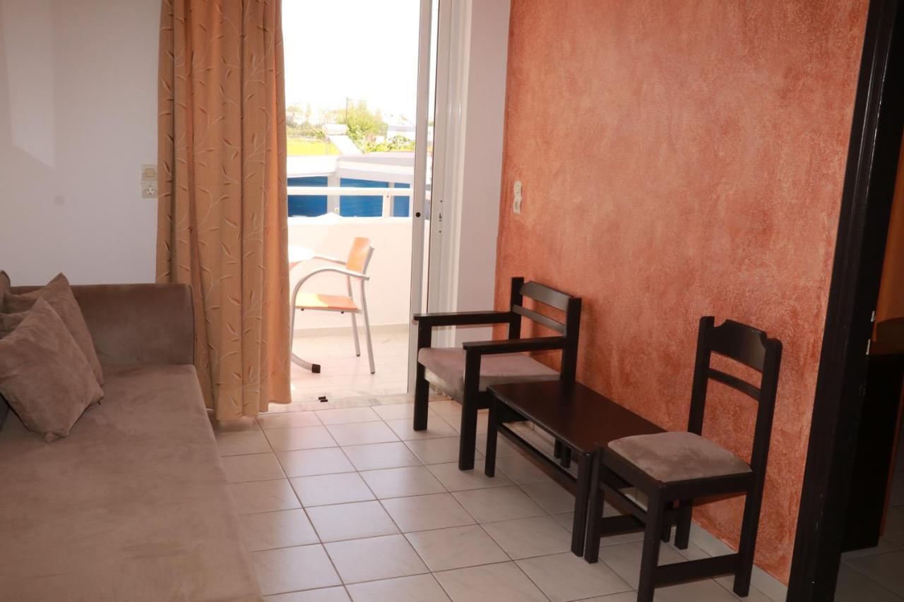 Corali Hotel Tigkaki  Luaran gambar